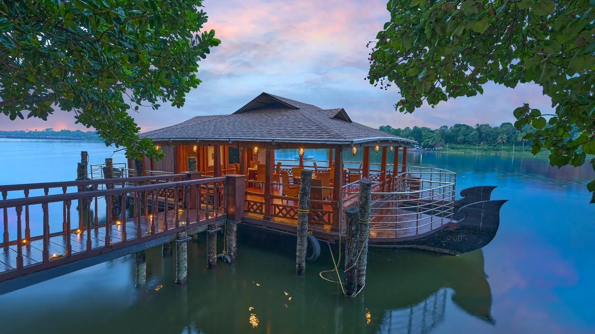 The Leela Ashtamudi, A Raviz Hotel Kollam