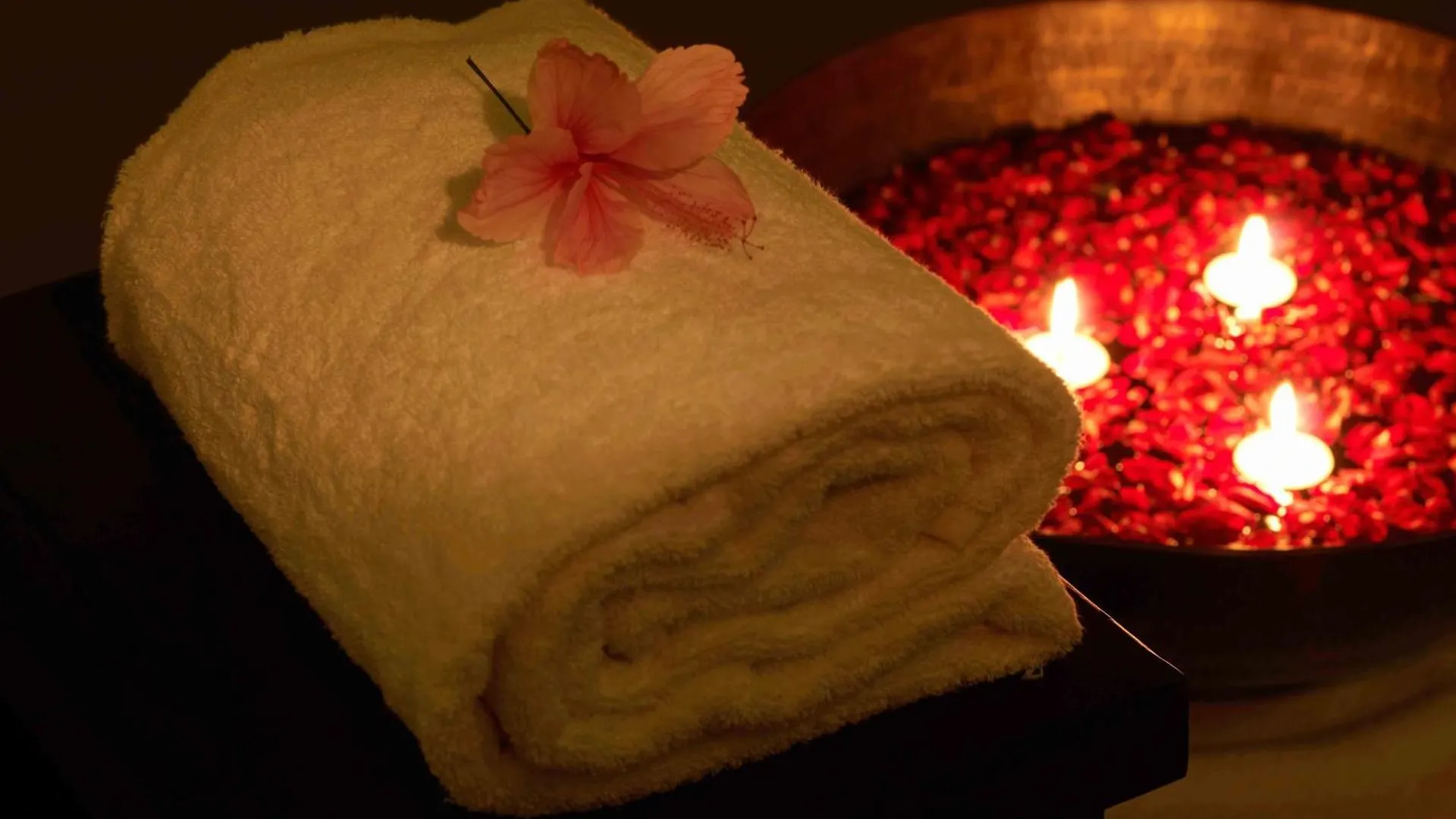 The Leela Ashtamudi, A Raviz Hotel Kollam Resort